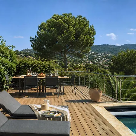 Bellevue, Magnifique Vue Mer! Piscine Chauffee, A10 Mns De La Et Du Centre! فيلة
