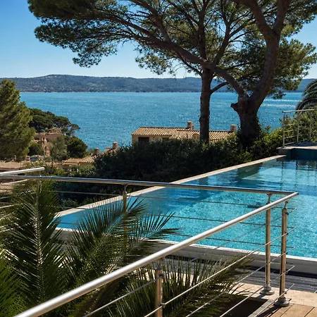 Bellevue, Magnifique Vue Mer! Piscine Chauffee, A10 Mns De La Et Du Centre! *